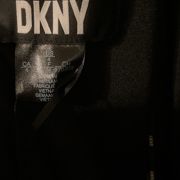 NWT Long DKNY formal dress - Picture 10 of 11